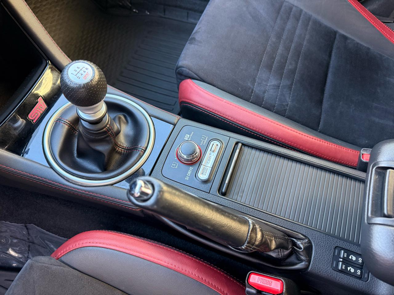 Subaru WRX STI 4dr Sdn Launch Edition 2018