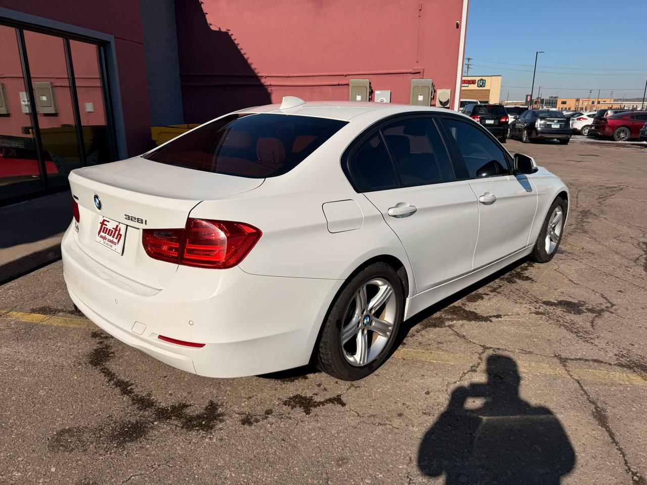 BMW 3-Series 328i xDrive Sedan 2014