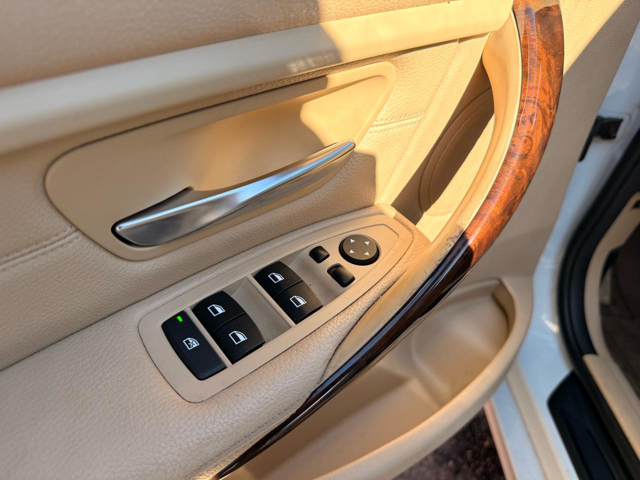 BMW 3-Series 328i xDrive Sedan 2014