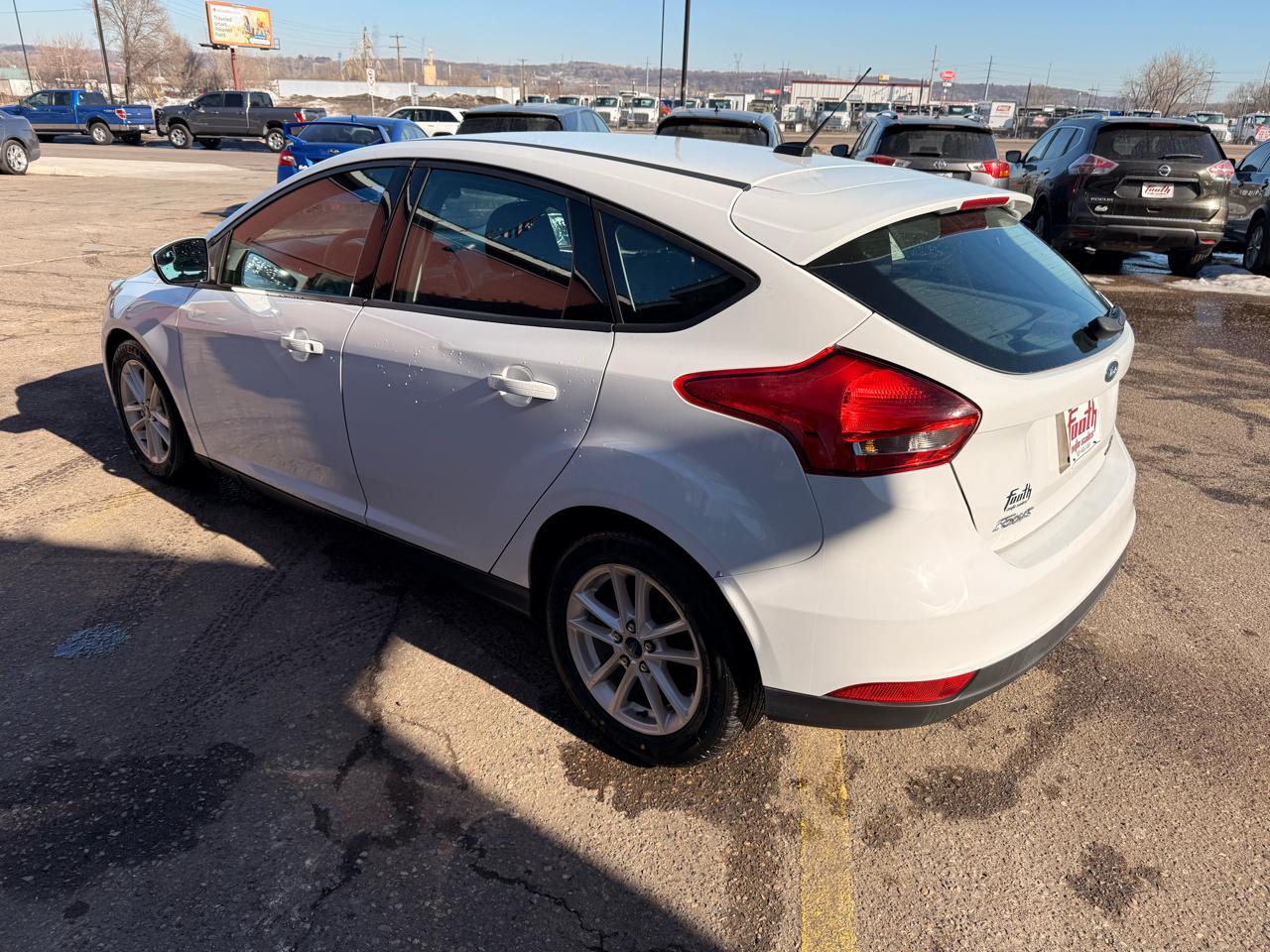 Ford Focus SE Hatch 2015