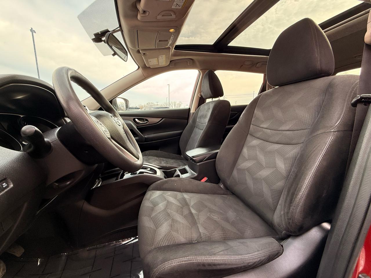 Nissan Rogue AWD 4dr SV 2014