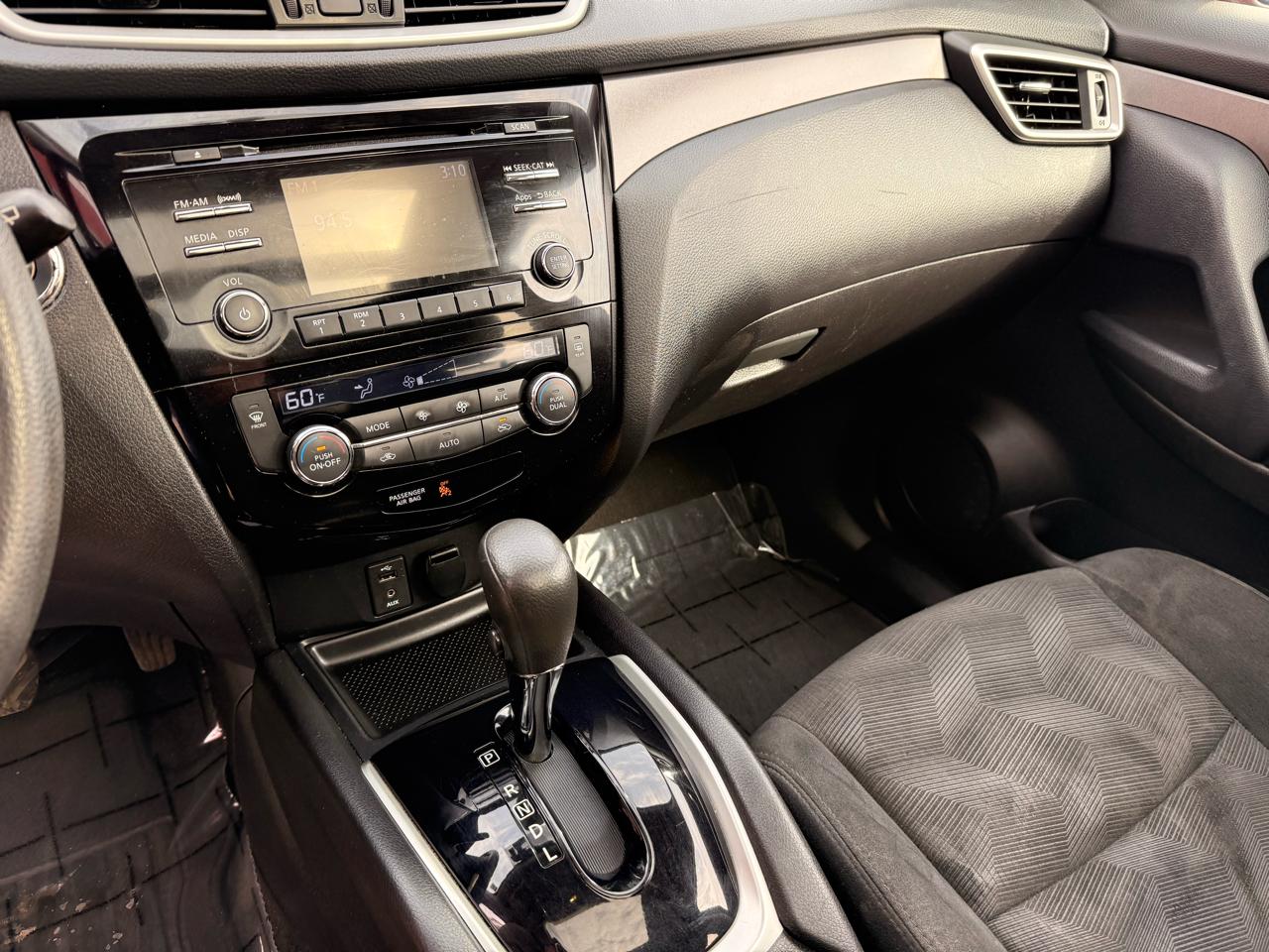 Nissan Rogue AWD 4dr SV 2014