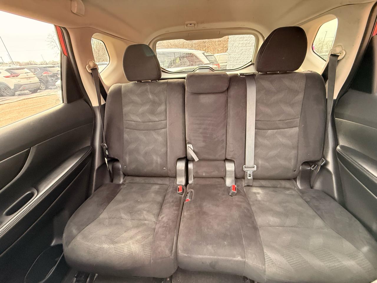 Nissan Rogue AWD 4dr SV 2014