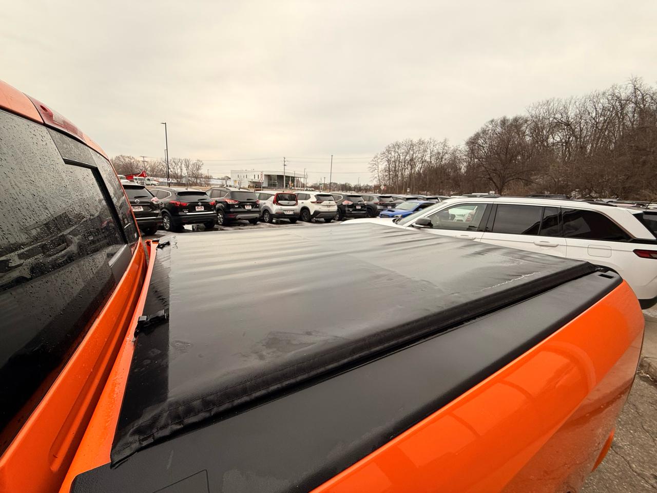 RAM 1500 4WD Crew Cab 140.5" Sport 2015