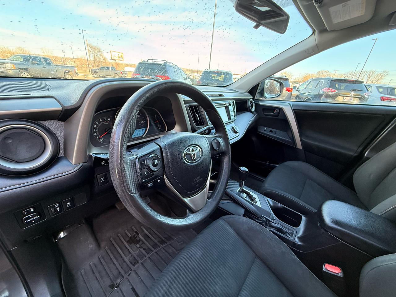 Toyota RAV4 XLE AWD 2013