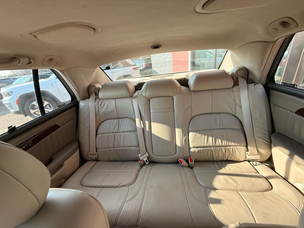 Cadillac DeVille DHS 2003