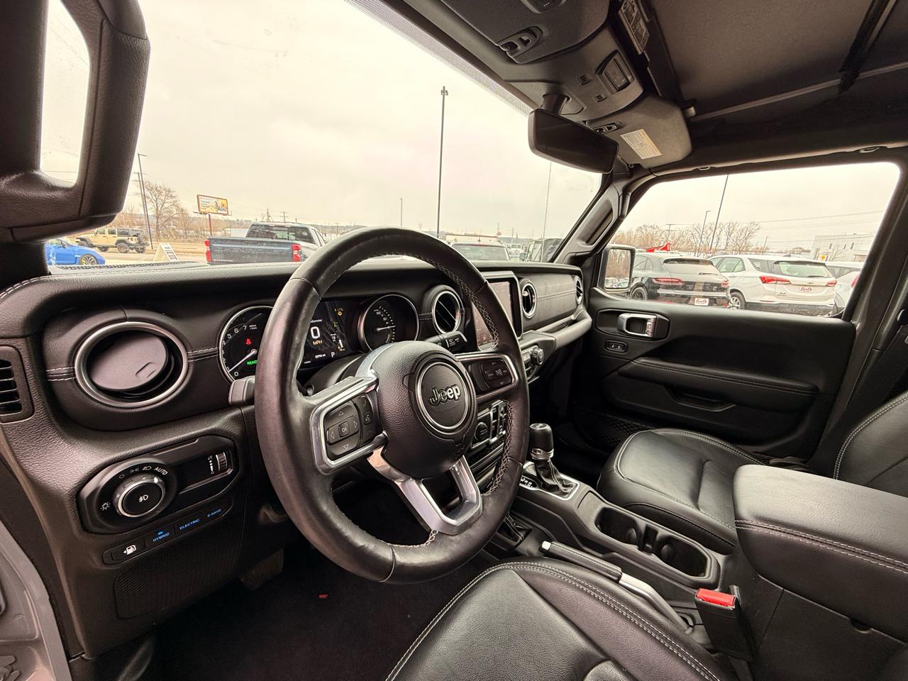 Jeep Wrangler 4xe Unlimited Sahara 2023