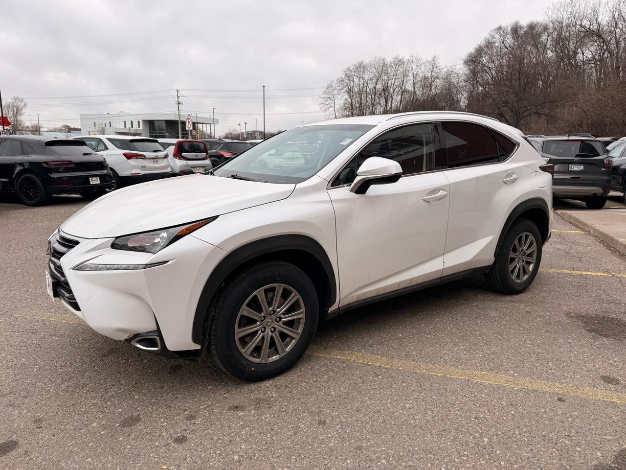Lexus NX 200t FWD 2015