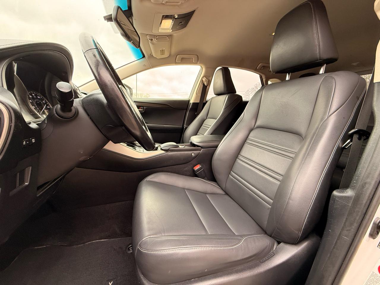 Lexus NX 200t FWD 2015