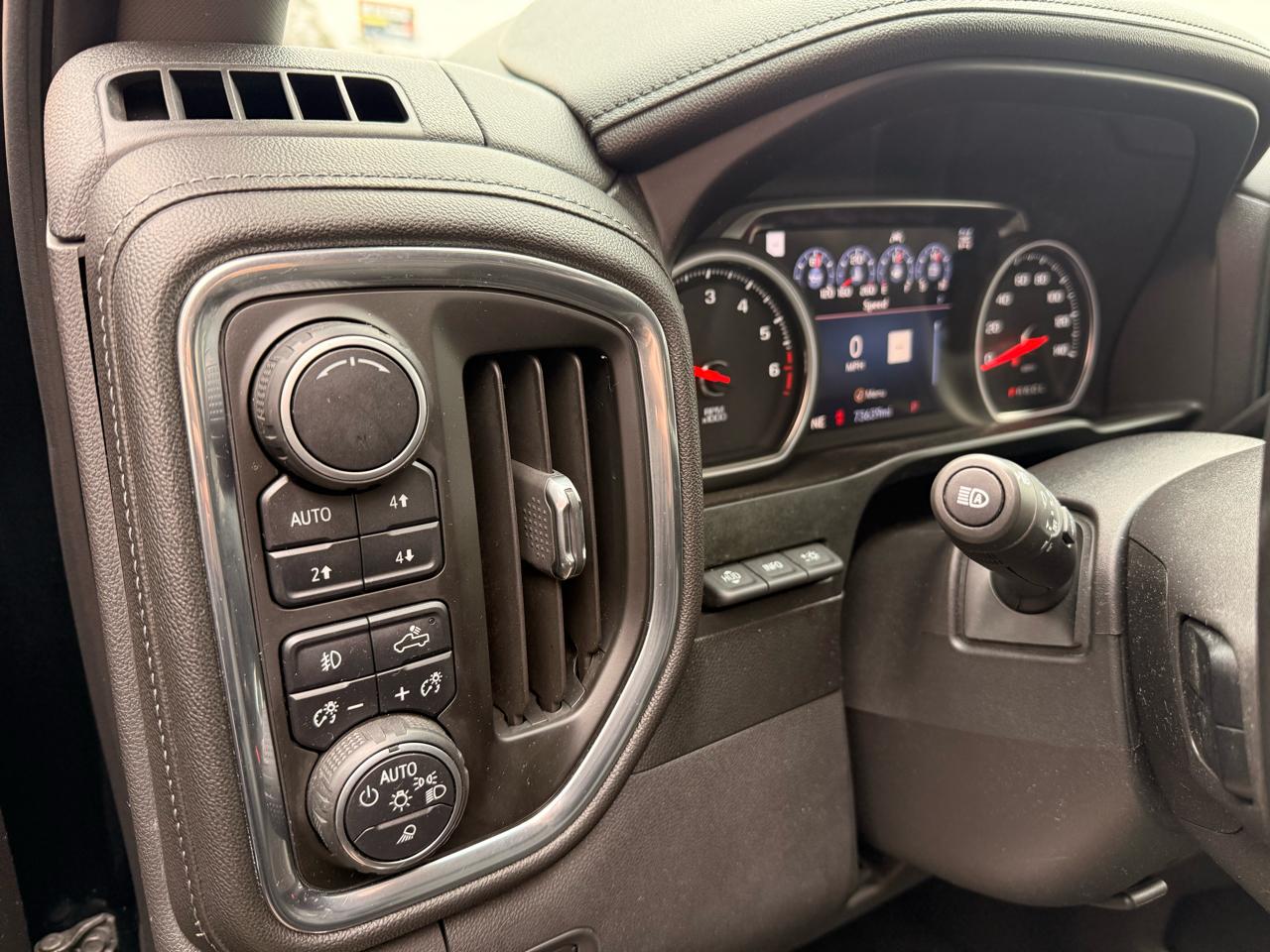 Chevrolet Silverado 1500 4WD Crew Cab 153.0" LTZ w/2LZ 2019