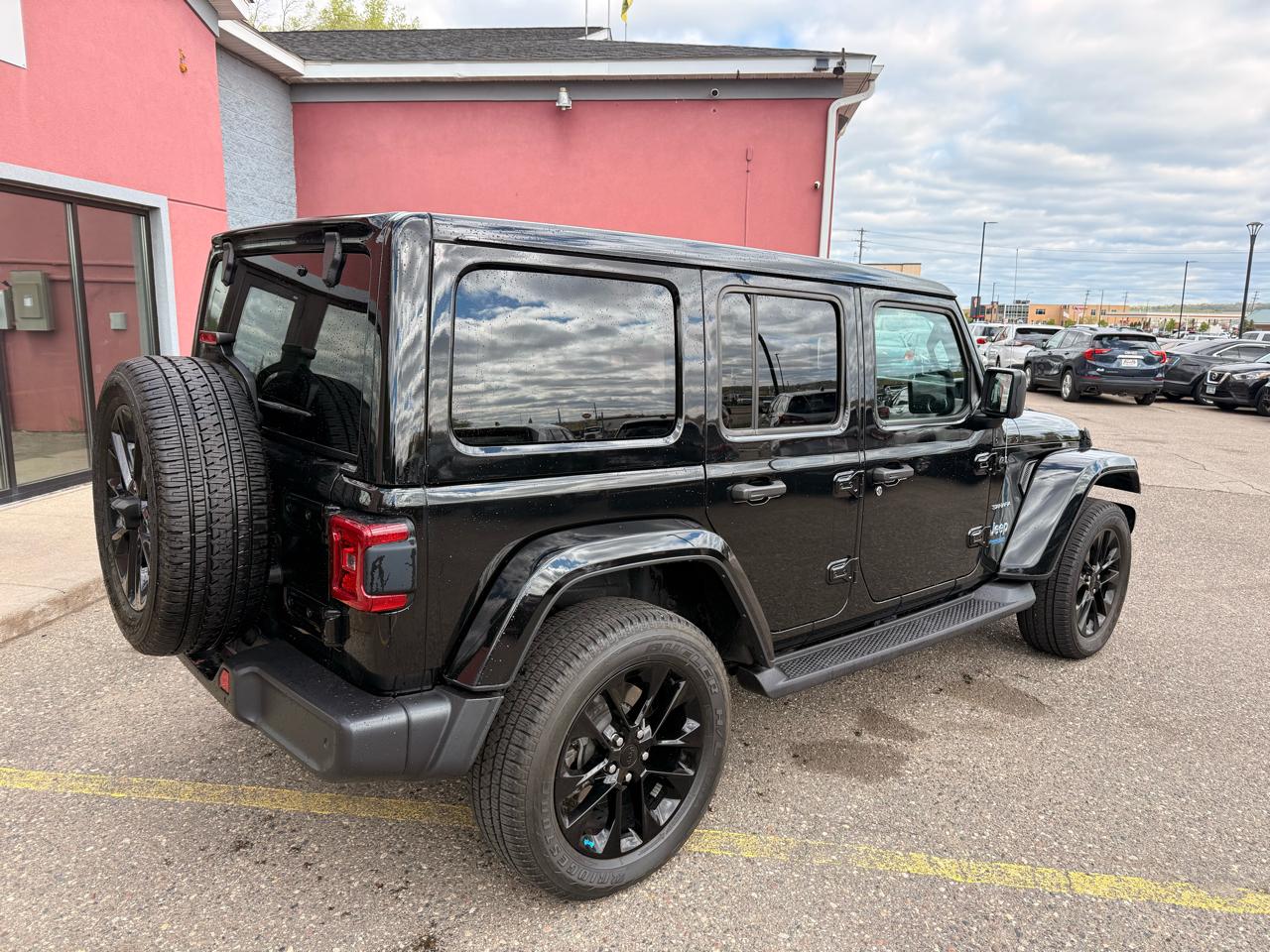 Jeep Wrangler 4xe Unlimited Sahara 2022