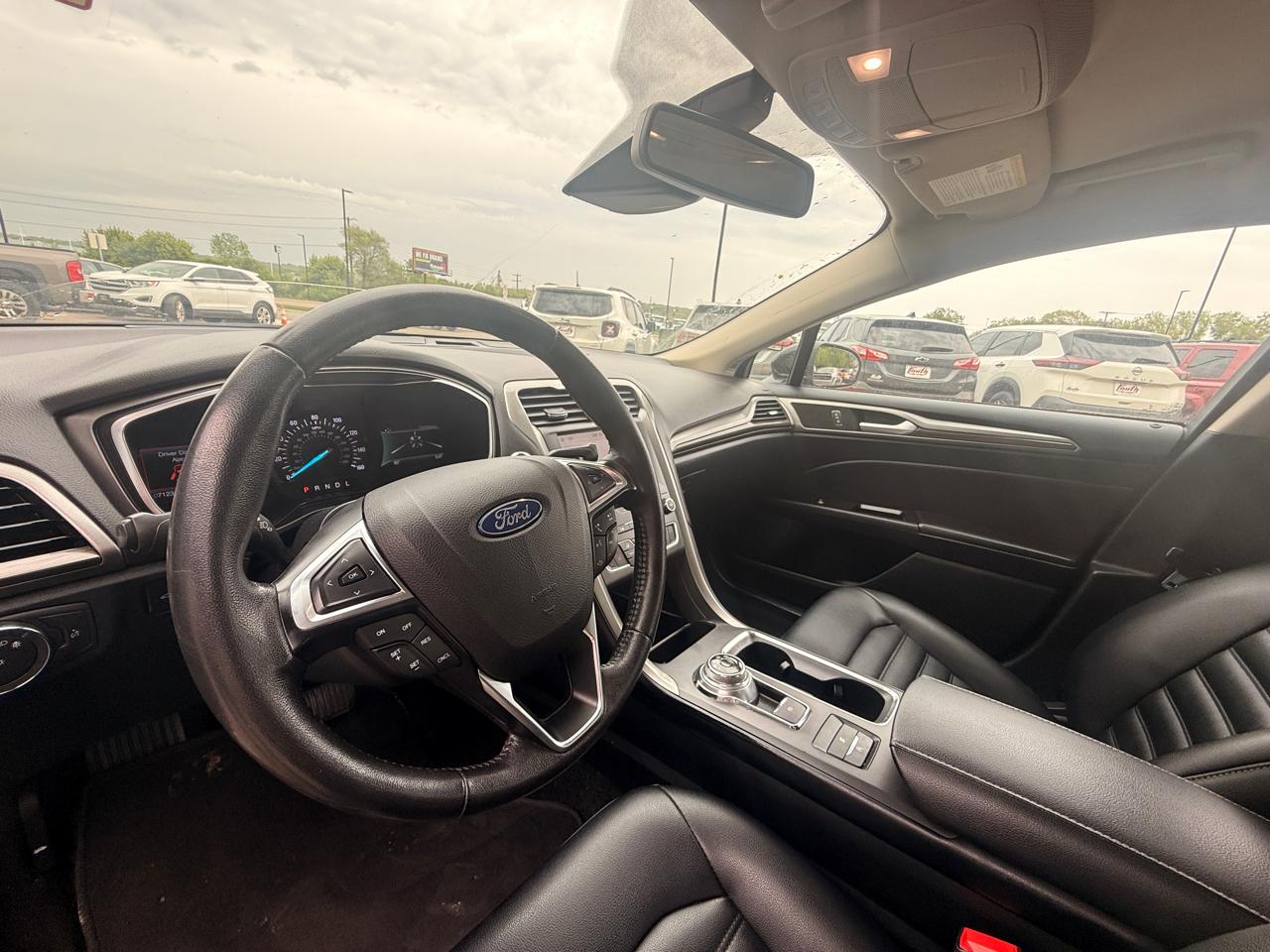 Ford Fusion SEL 2020