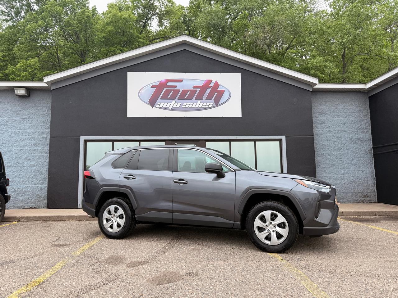 2023 Toyota RAV4's photo