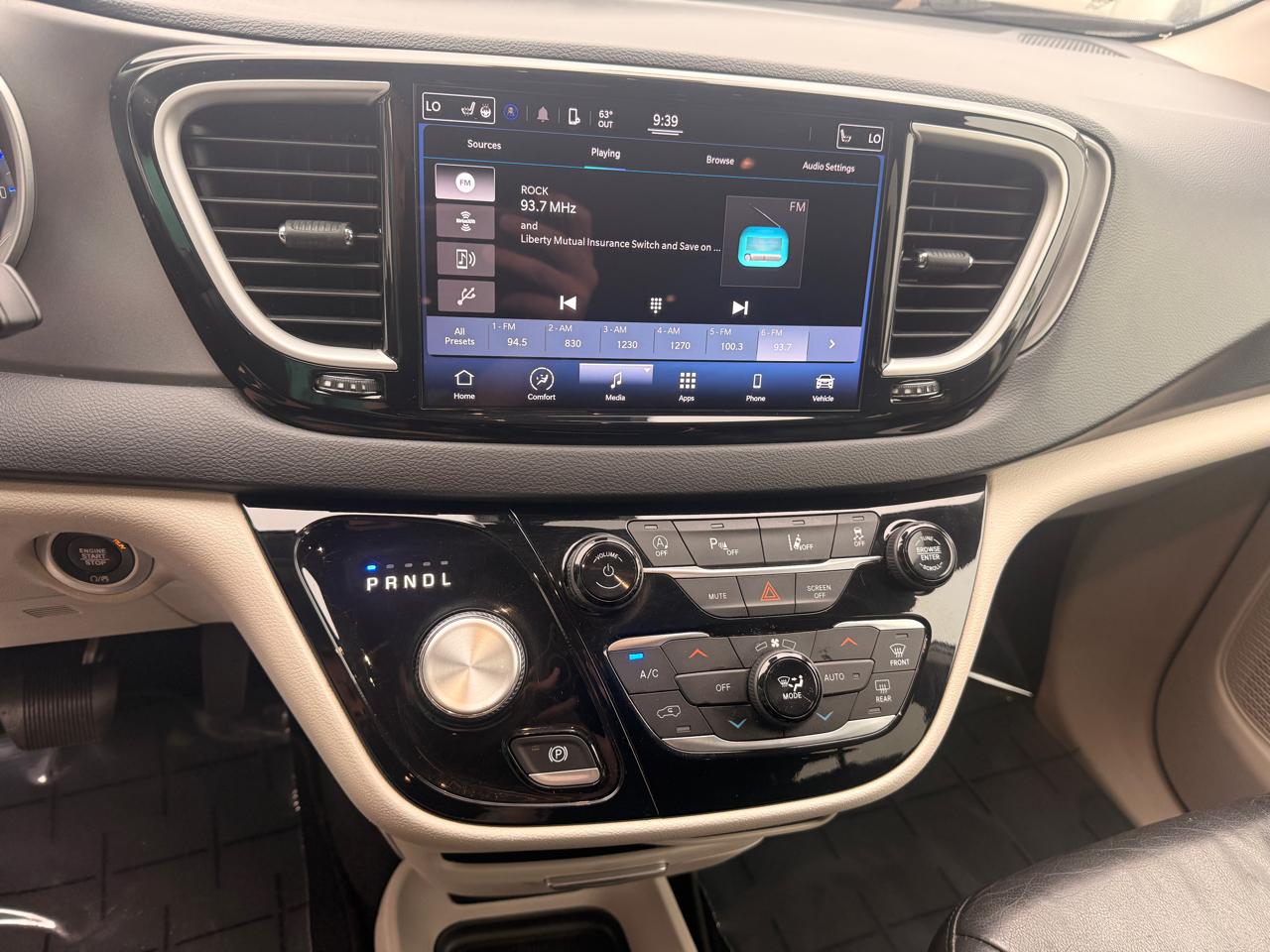 Chrysler Pacifica Touring-L 2022