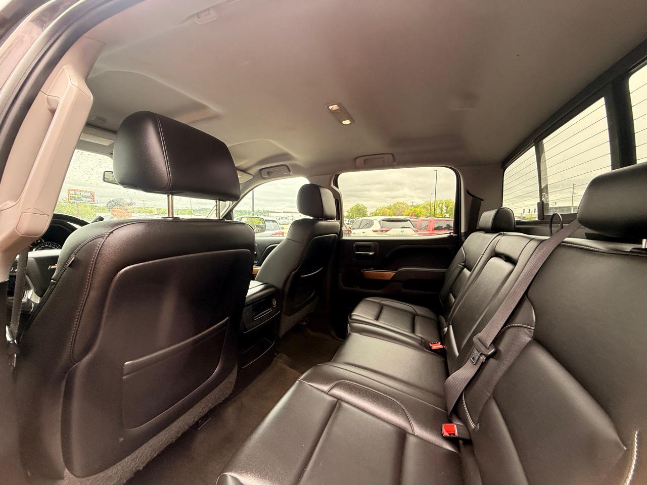 Chevrolet Silverado 1500 4WD Crew Cab 153.0" LTZ w/2LZ 2015