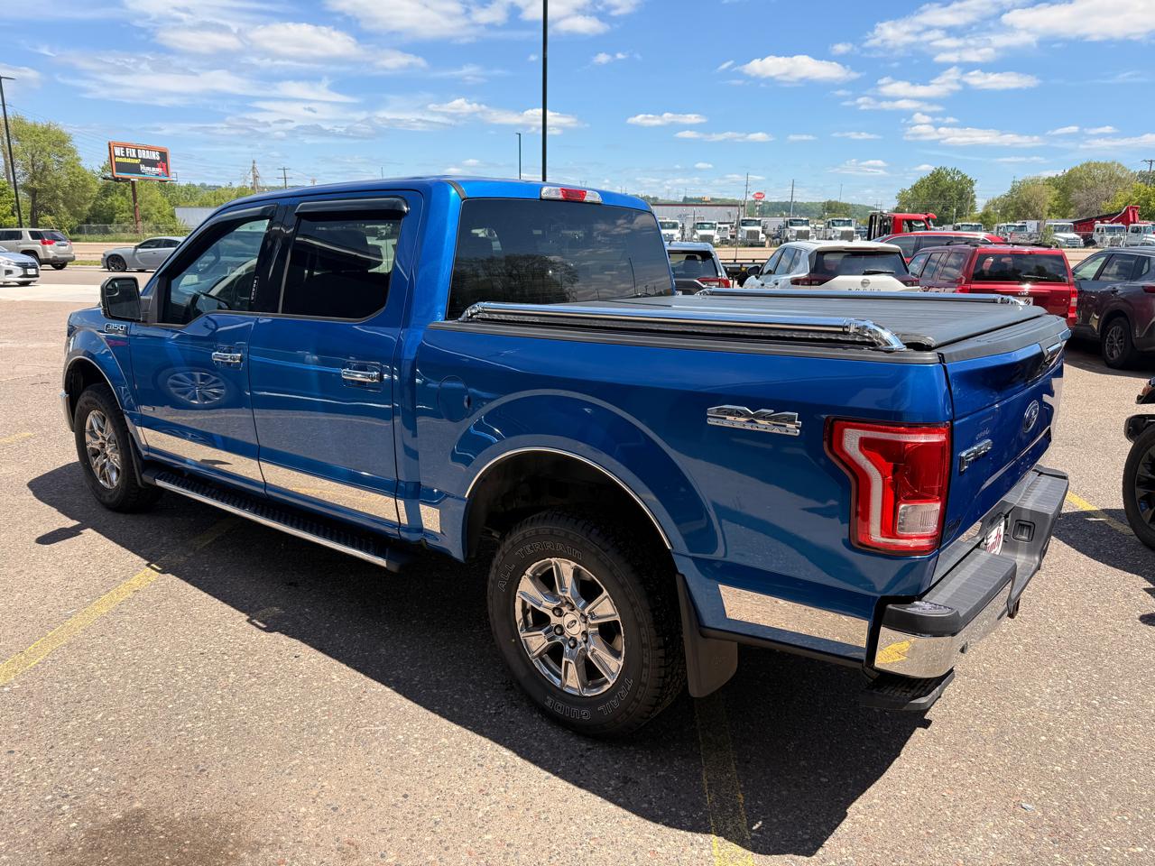 Ford F-150 4WD SuperCrew 139" XLT 2015