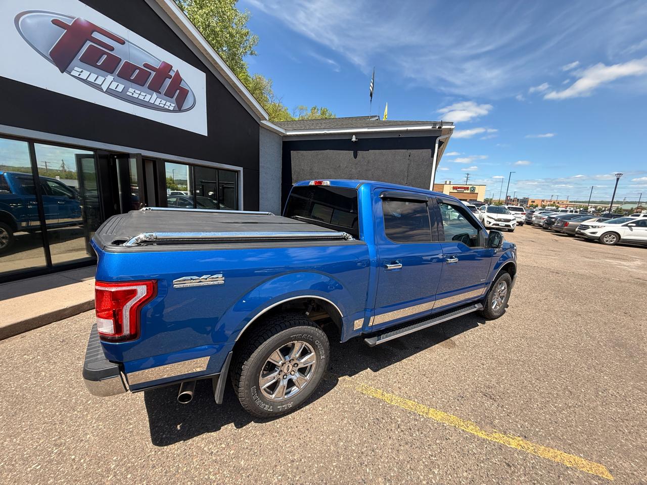 Ford F-150 4WD SuperCrew 139" XLT 2015