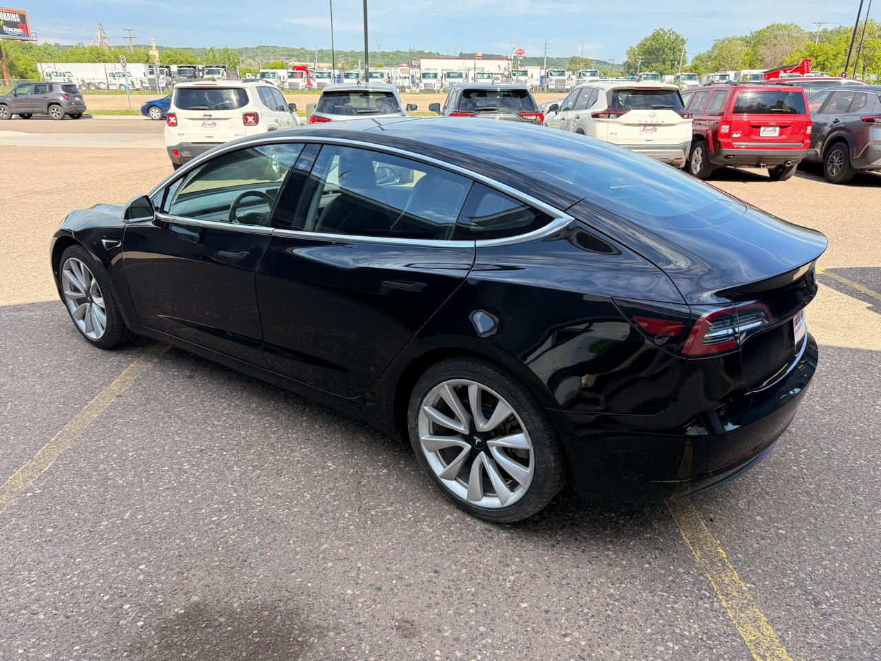 Tesla Model 3 Mid Range 4D Sedan RWD 2018