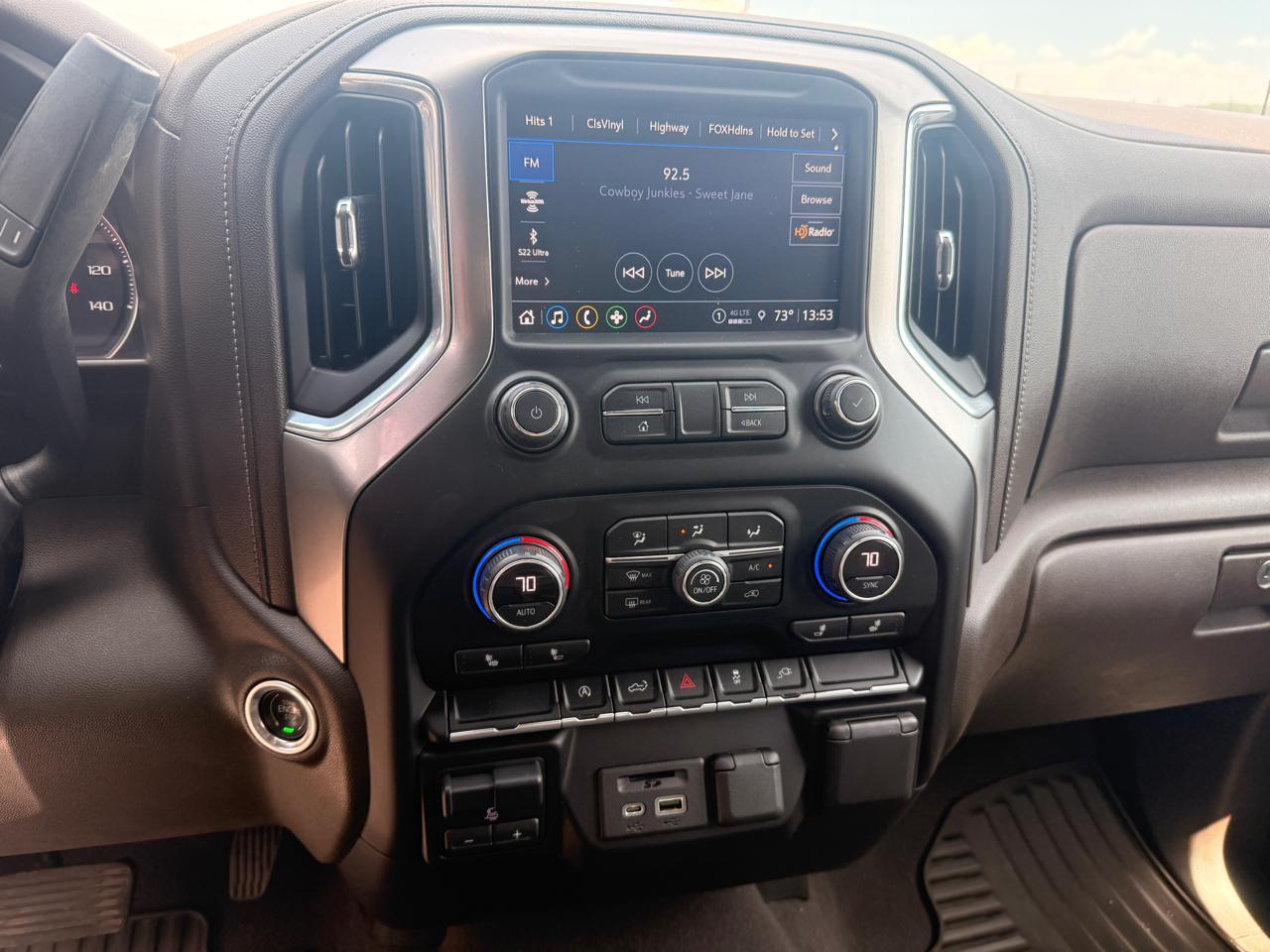 Chevrolet Silverado 1500 2LT Double Cab 4WD 2021