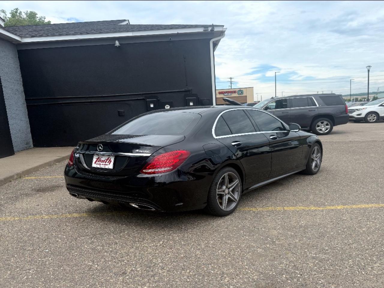 Mercedes-Benz C-Class C300 4MATIC Sedan 2017