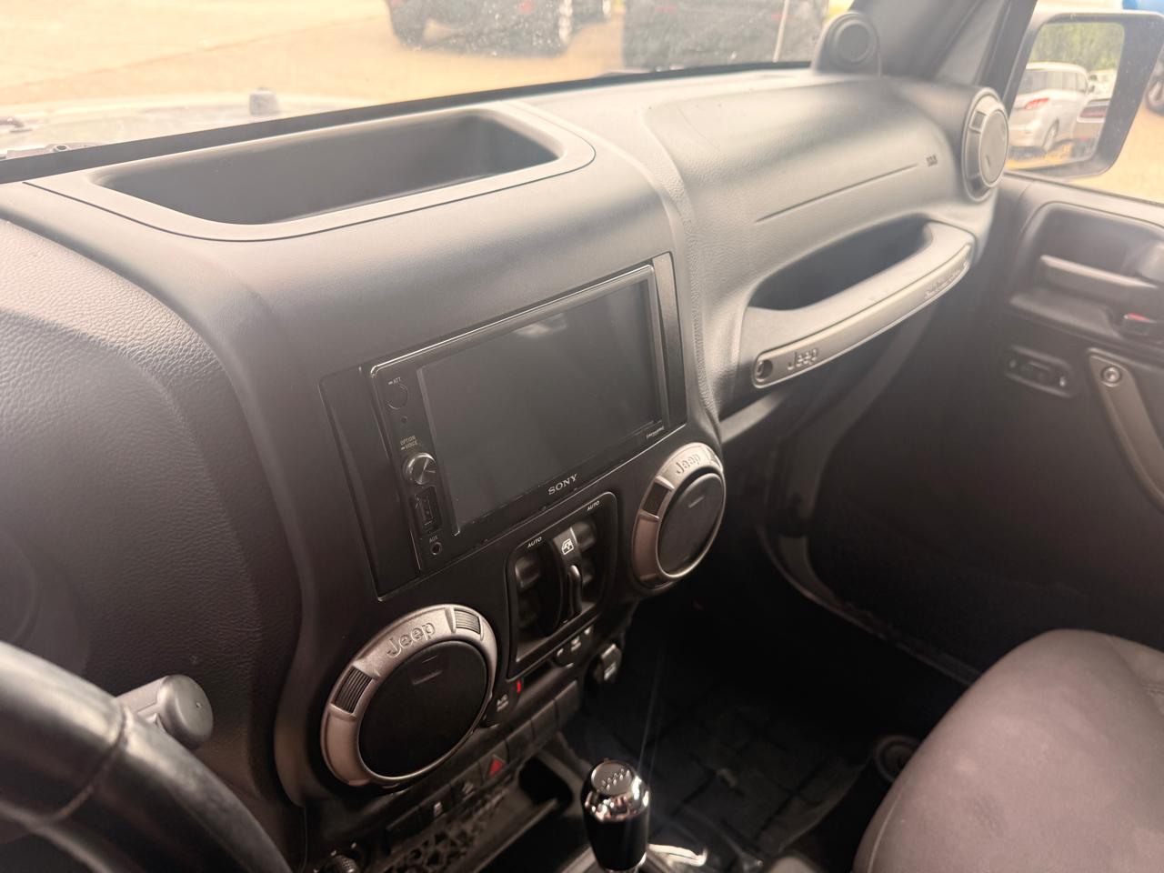 Jeep Wrangler Unlimited Sport 4x4 2013