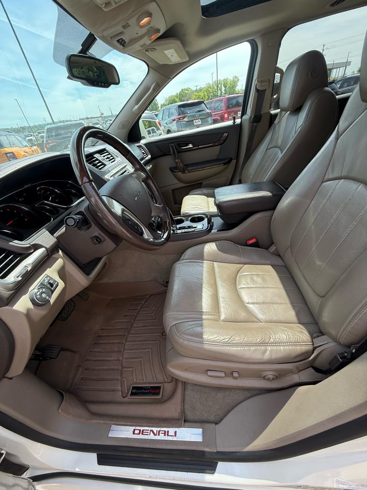 GMC Acadia Denali AWD 2015
