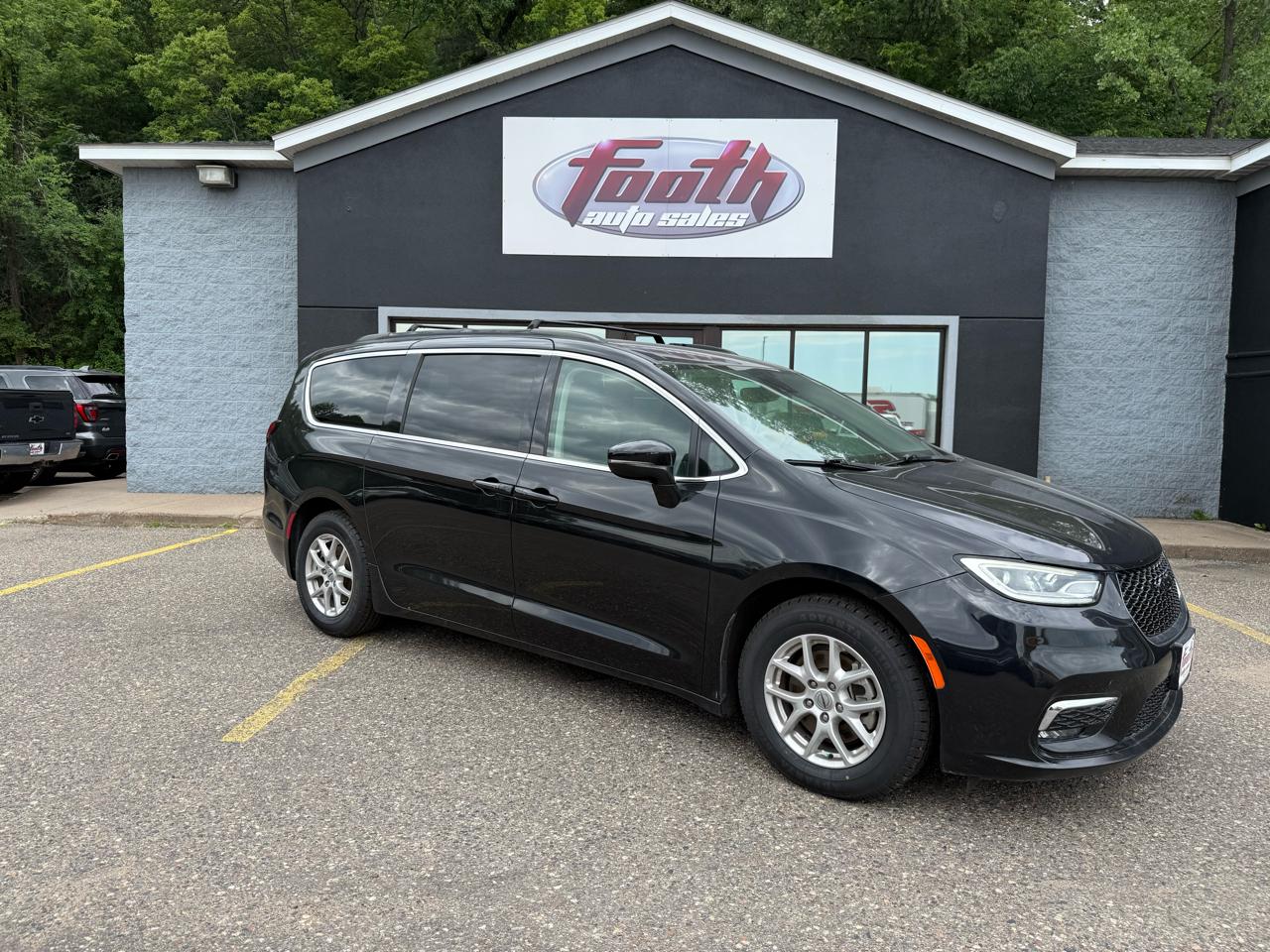 2022 Chrysler Pacifica Touring-L
