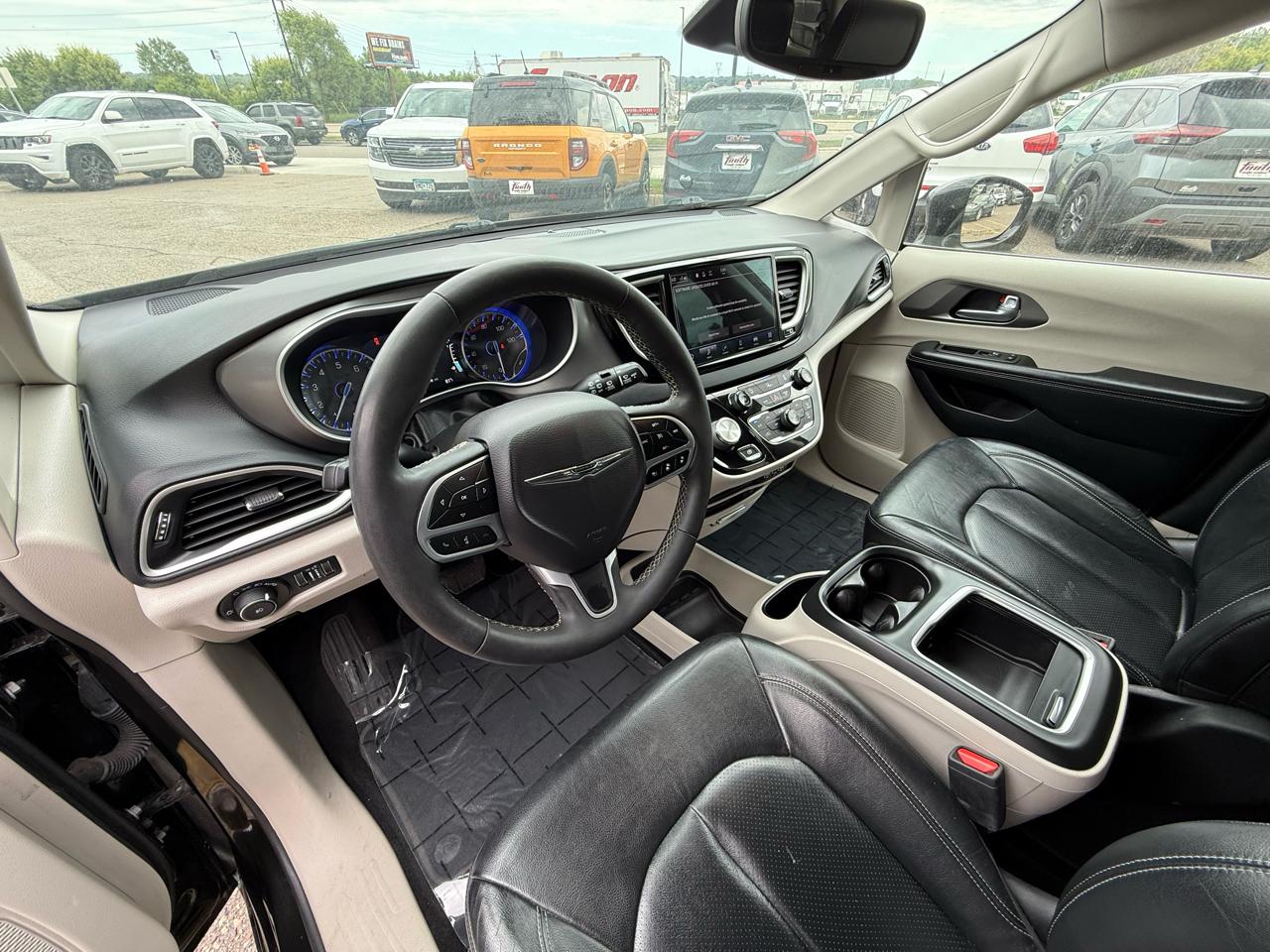 Chrysler Pacifica Touring-L 2022