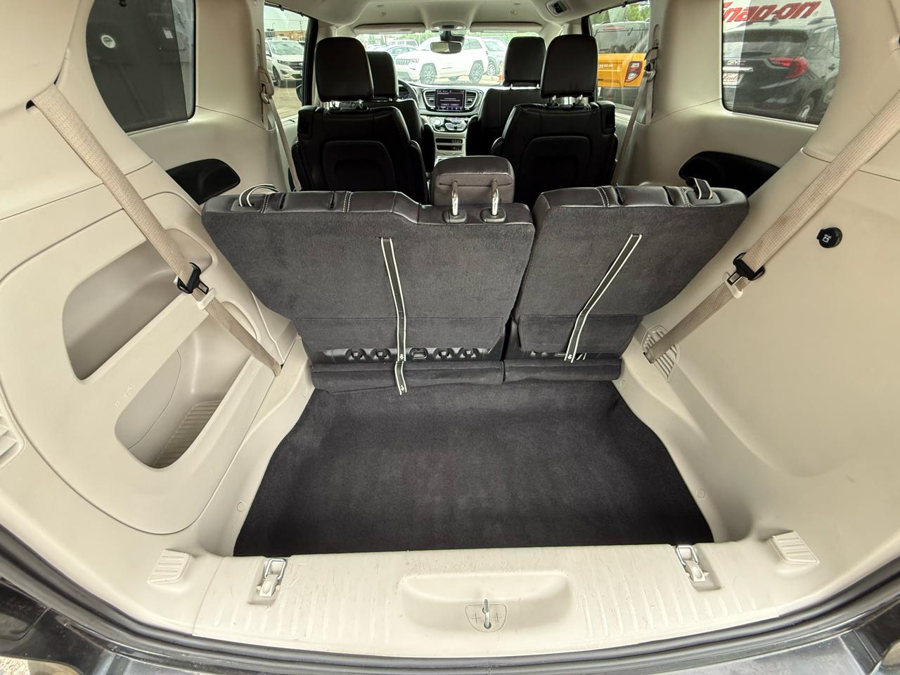 Chrysler Pacifica Touring-L 2022