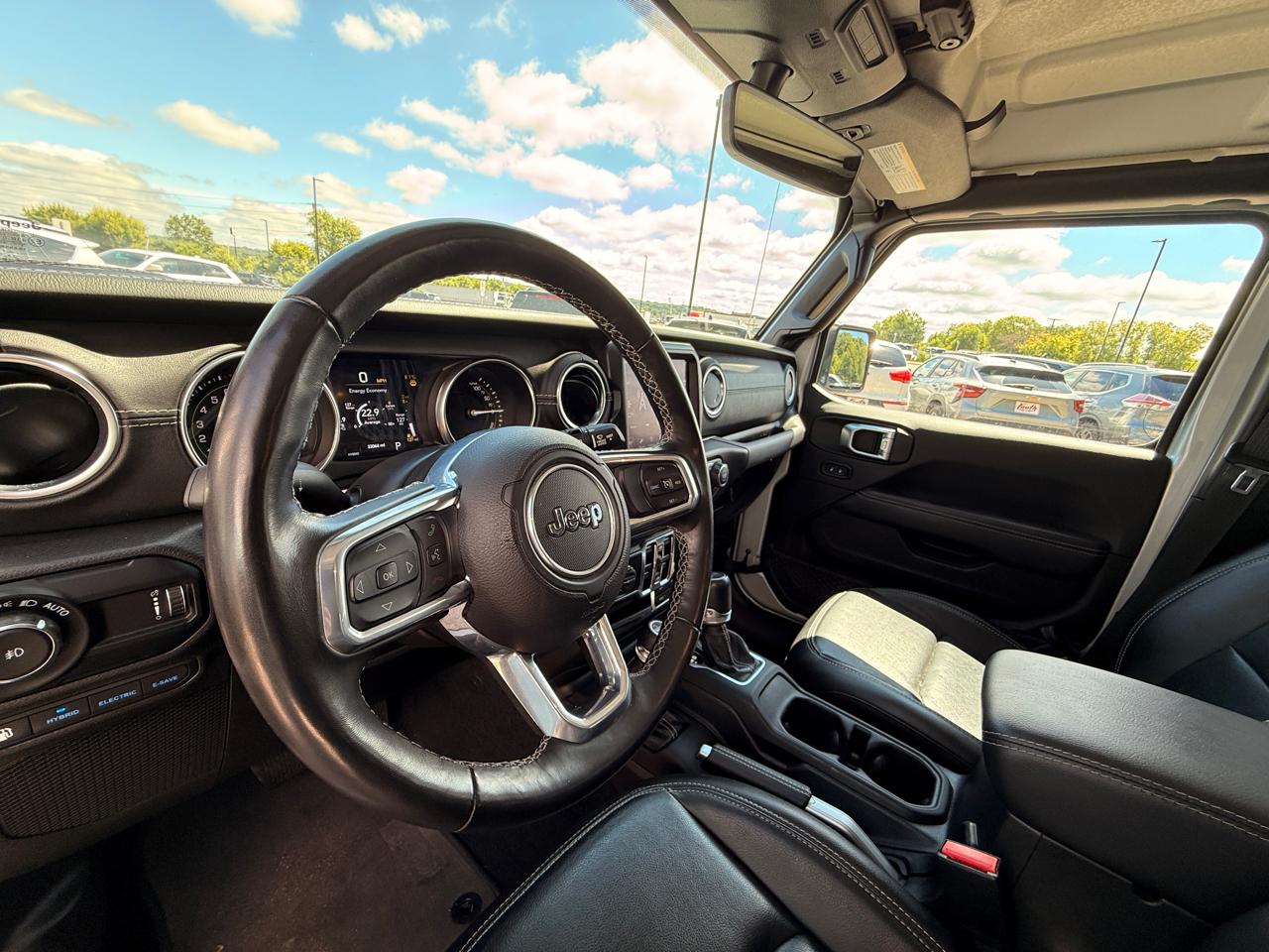Jeep Wrangler 4xe Unlimited Sahara 2023