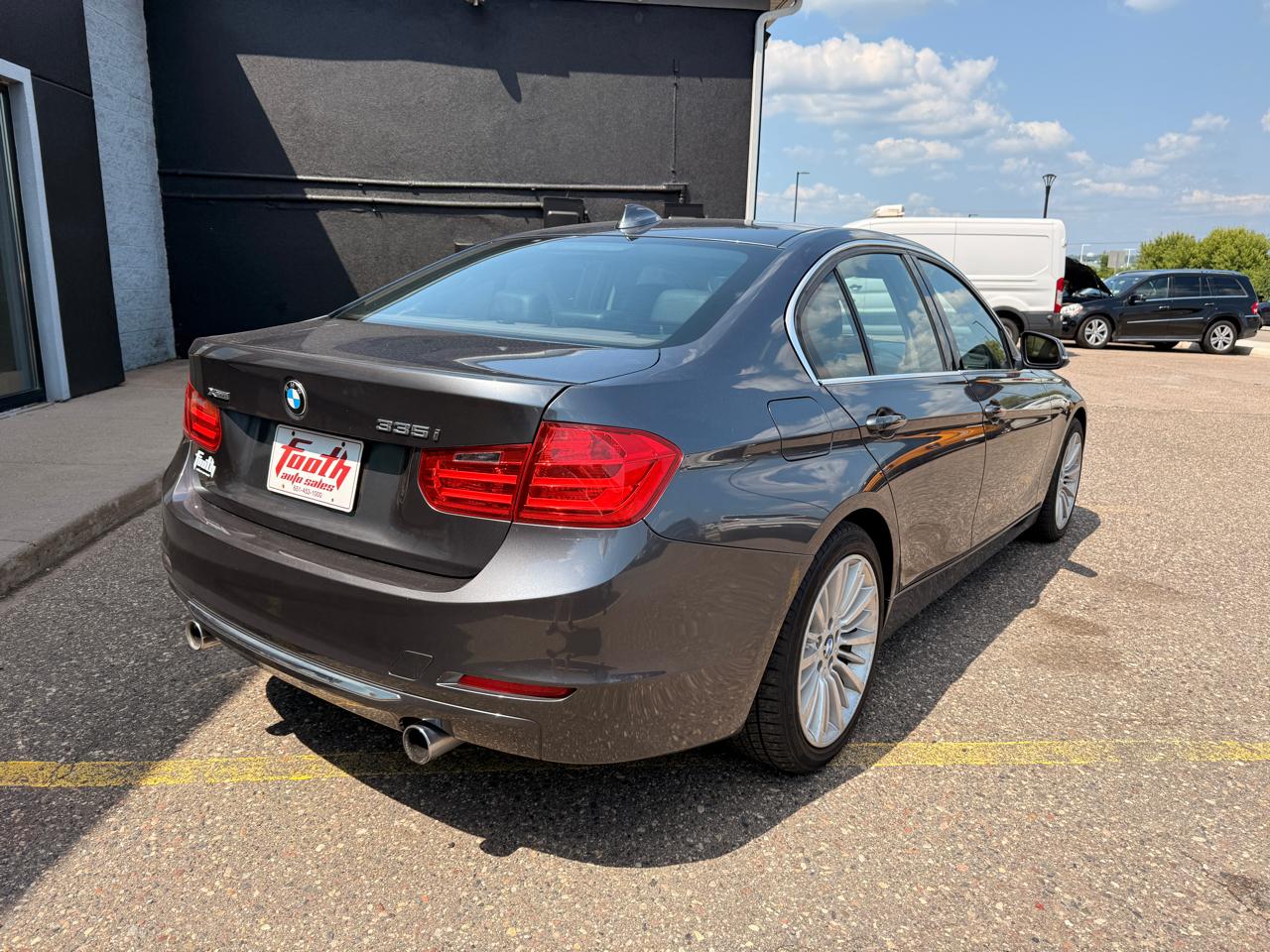 BMW 3-Series 335i xDrive Sedan 2014
