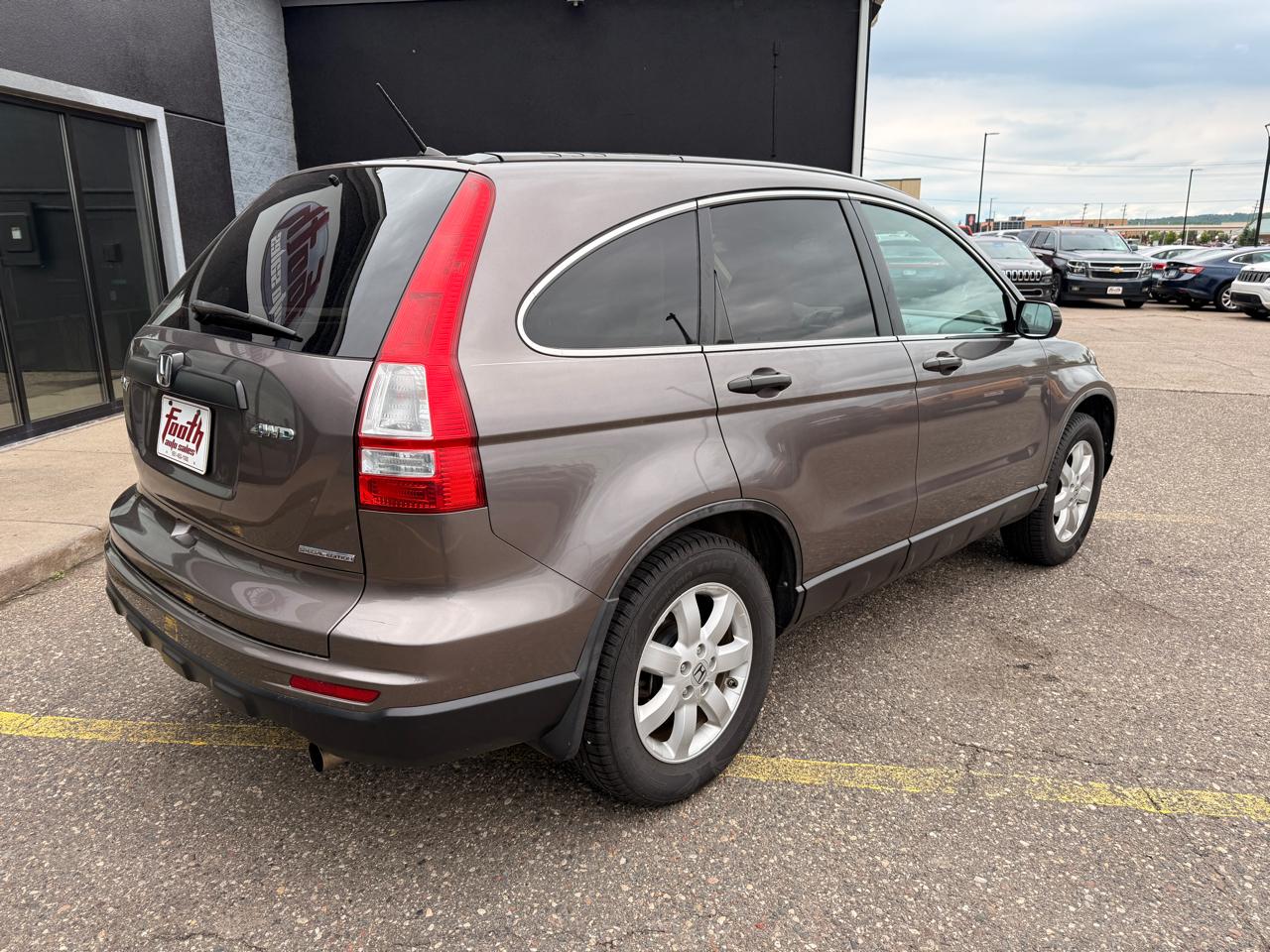 Honda CR-V SE 4WD 5-Speed AT 2011