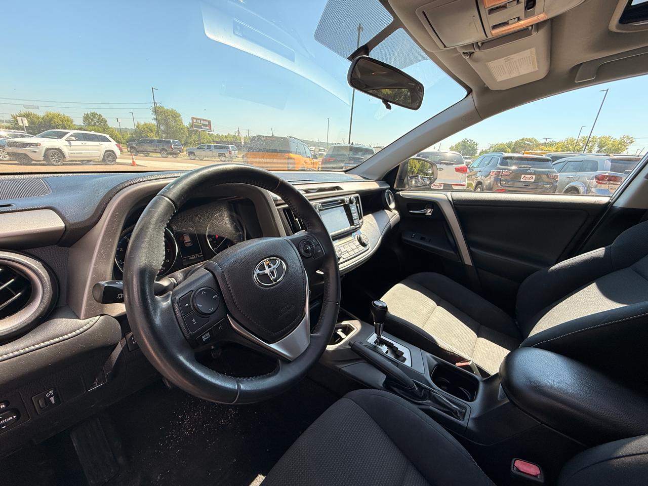 Toyota RAV4 XLE AWD 2016