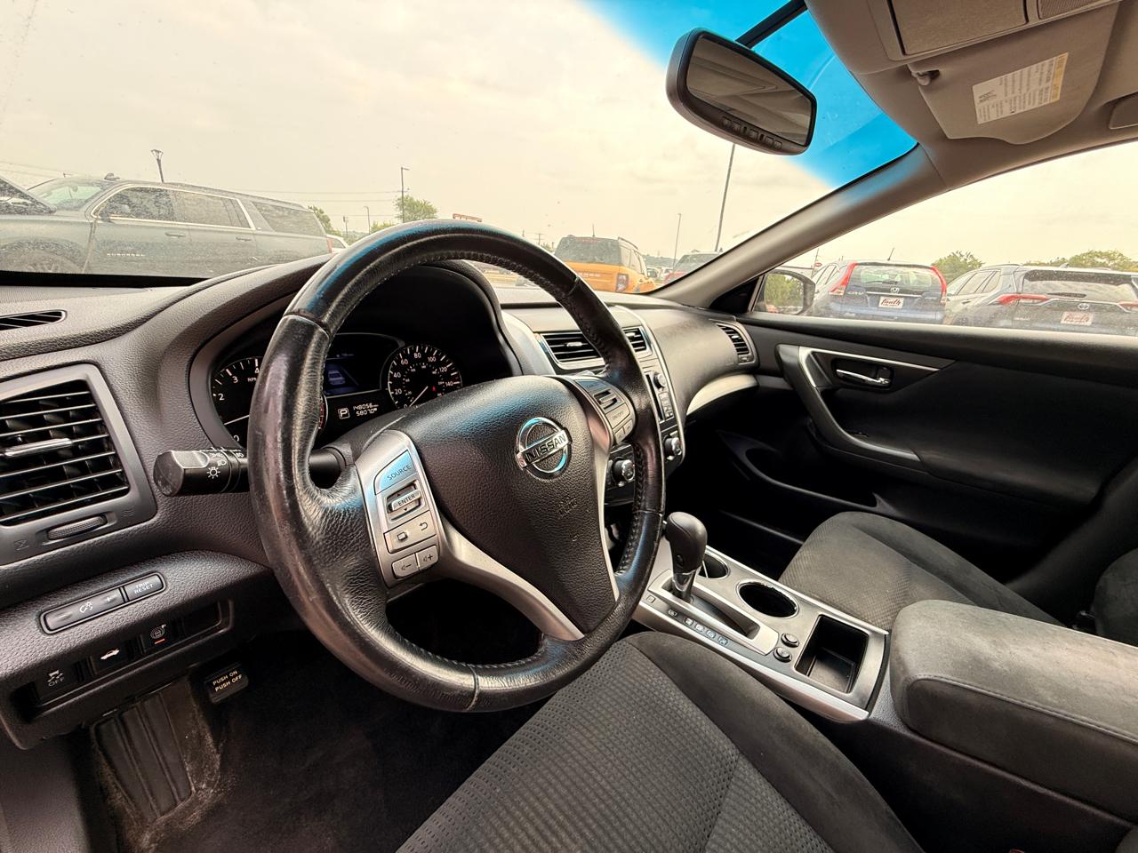 Nissan Altima 2.5 SV 2015