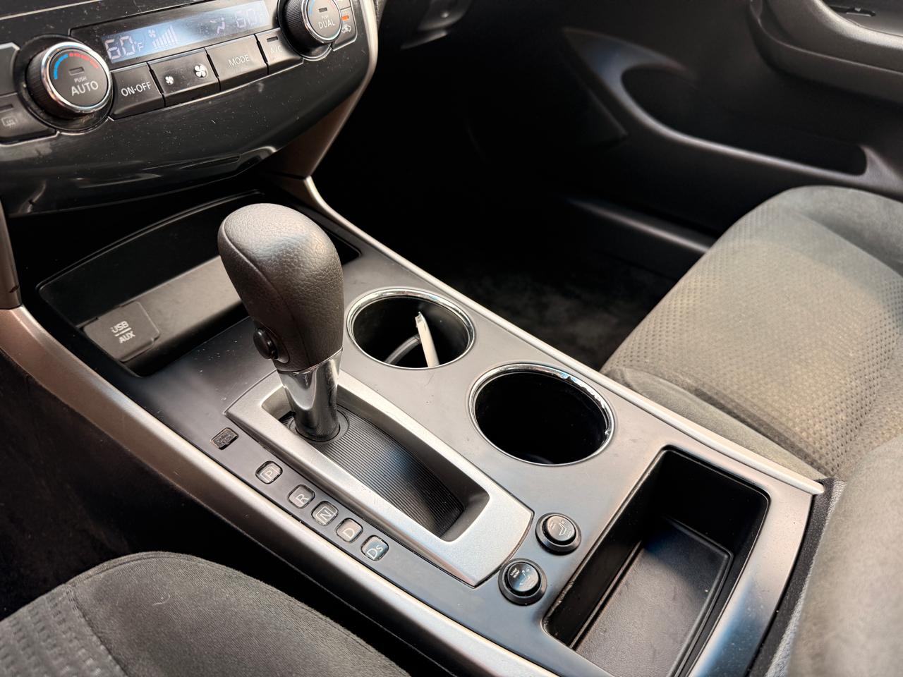 Nissan Altima 2.5 SV 2015