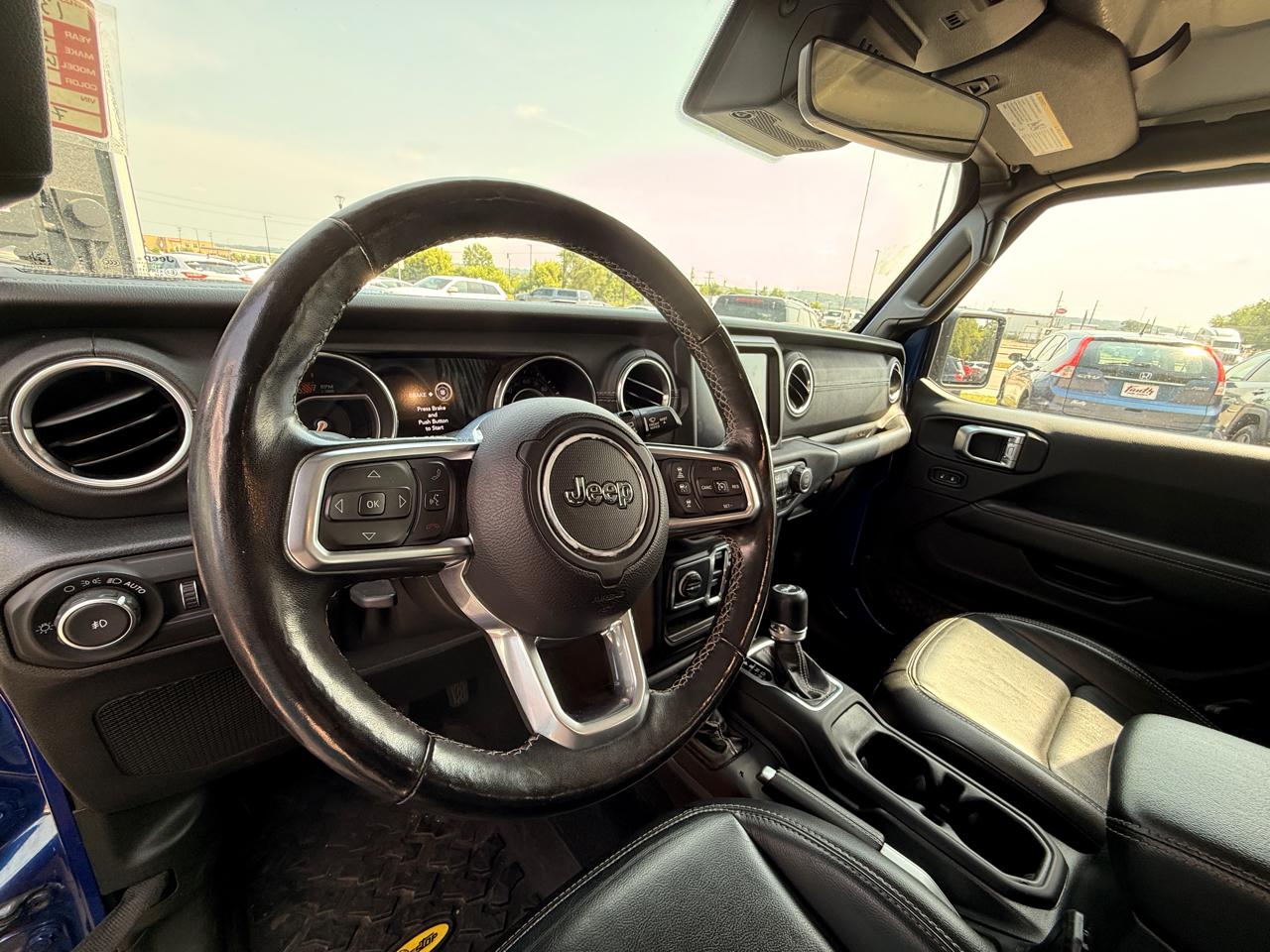 Jeep Wrangler Unlimited Sahara 2019