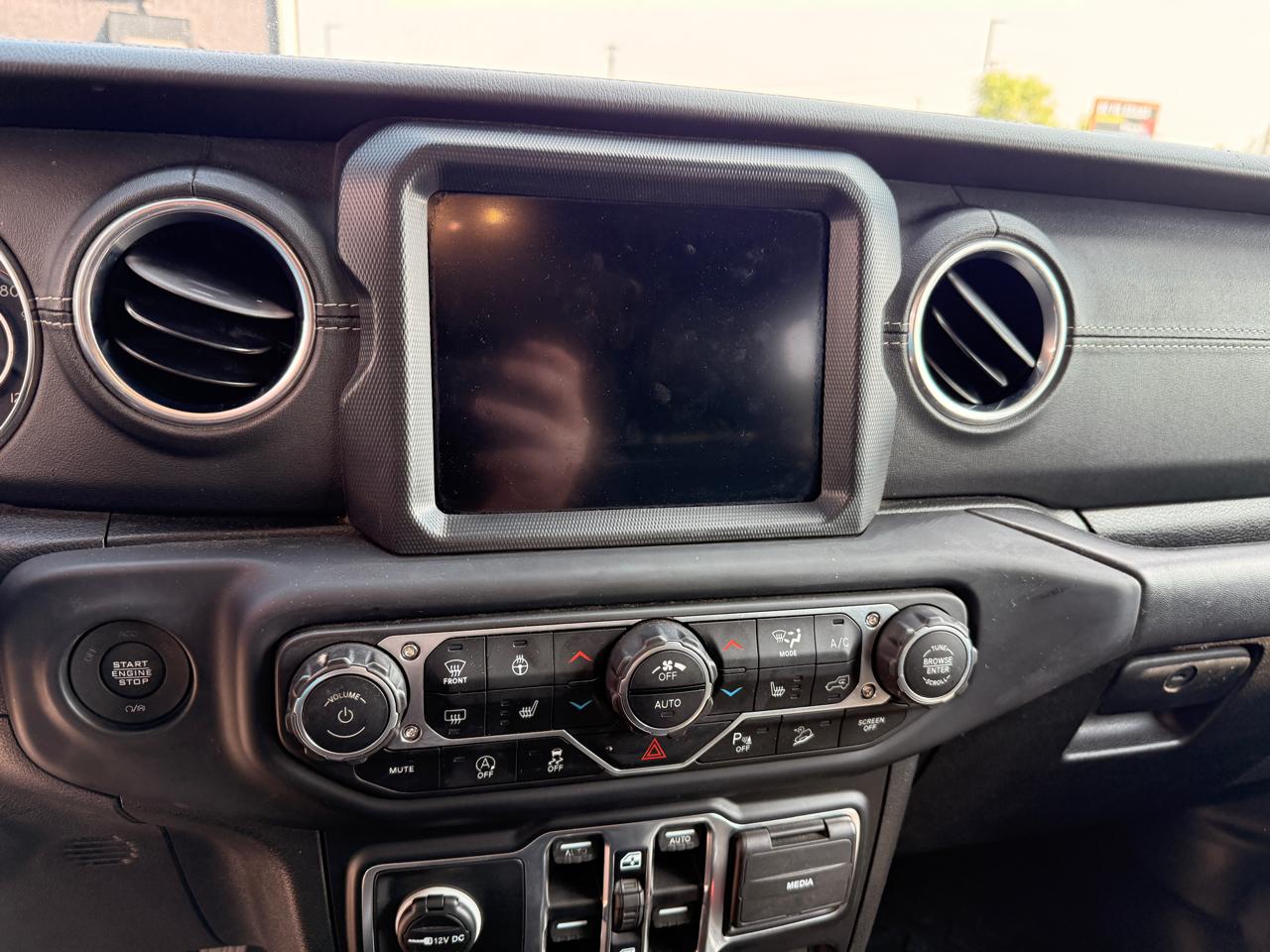 Jeep Wrangler Unlimited Sahara 2019