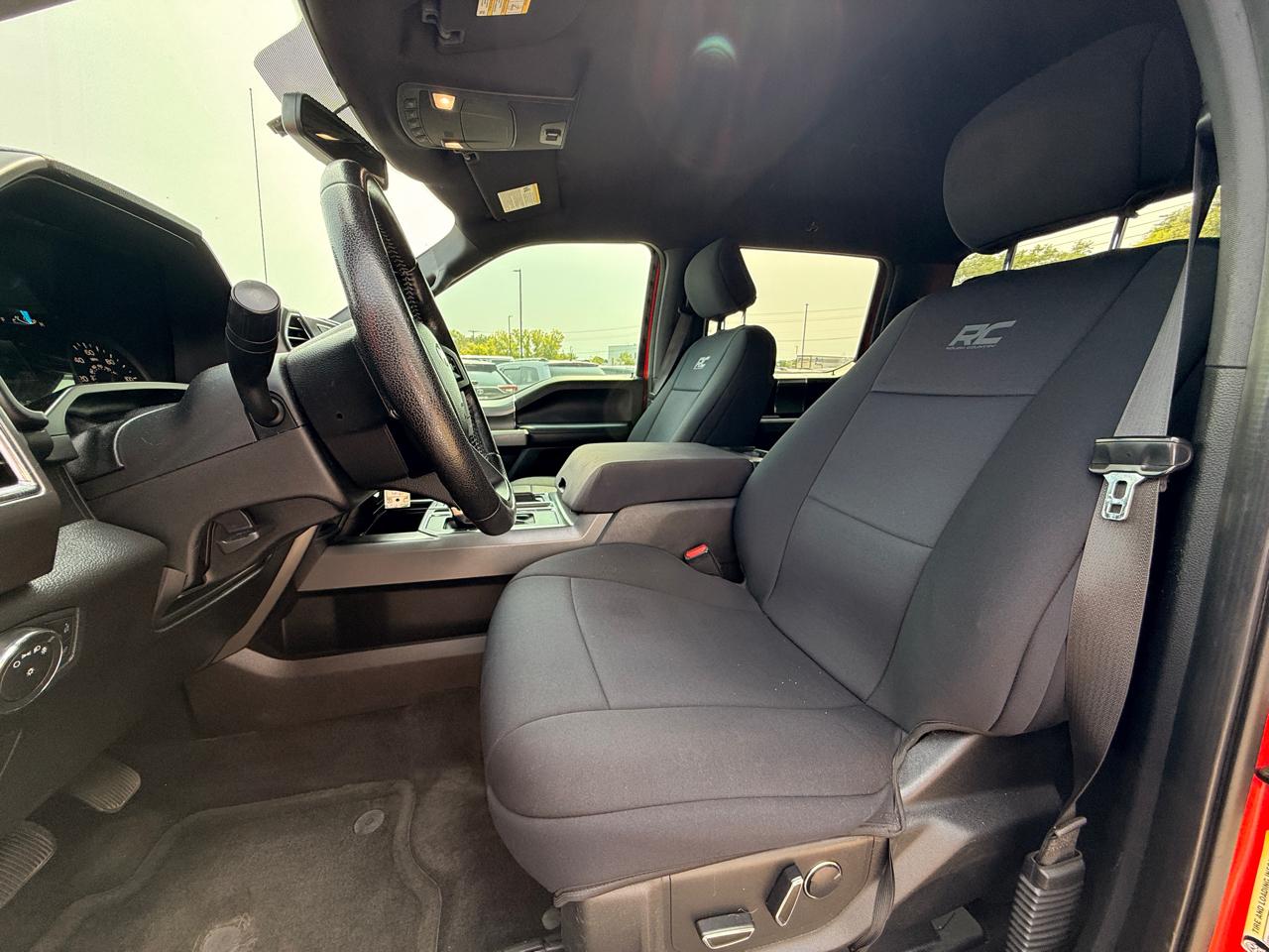 Ford F-150 4WD SuperCrew 150" XLT 2016