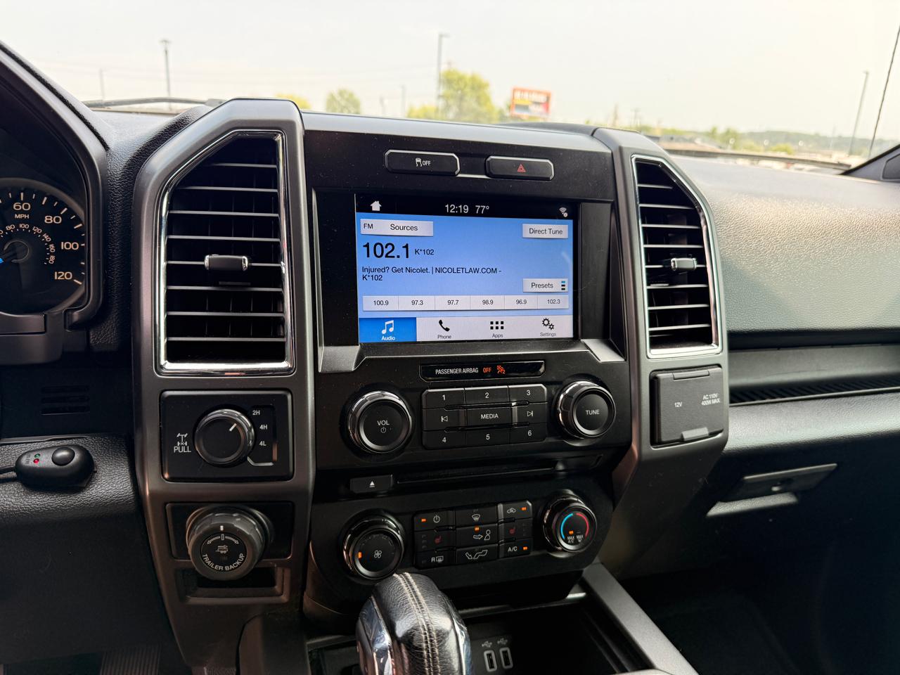 Ford F-150 4WD SuperCrew 150" XLT 2016