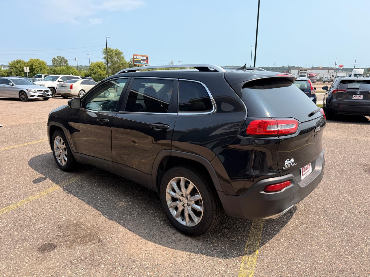 Jeep Cherokee Limited FWD 2016