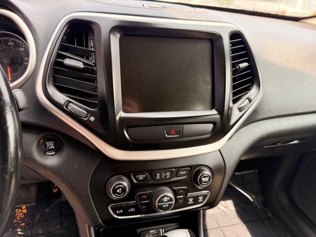 Jeep Cherokee Limited FWD 2016
