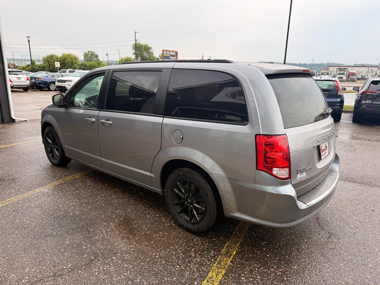 Dodge Grand Caravan GT 2019