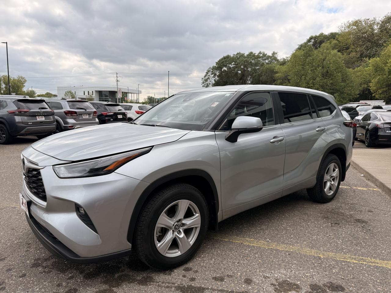 Toyota Highlander LE 4D SUV AWD 2024