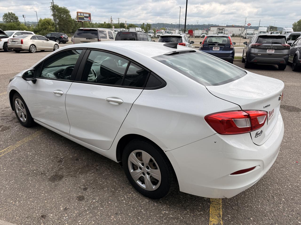 Chevrolet Cruze LS Auto 2018