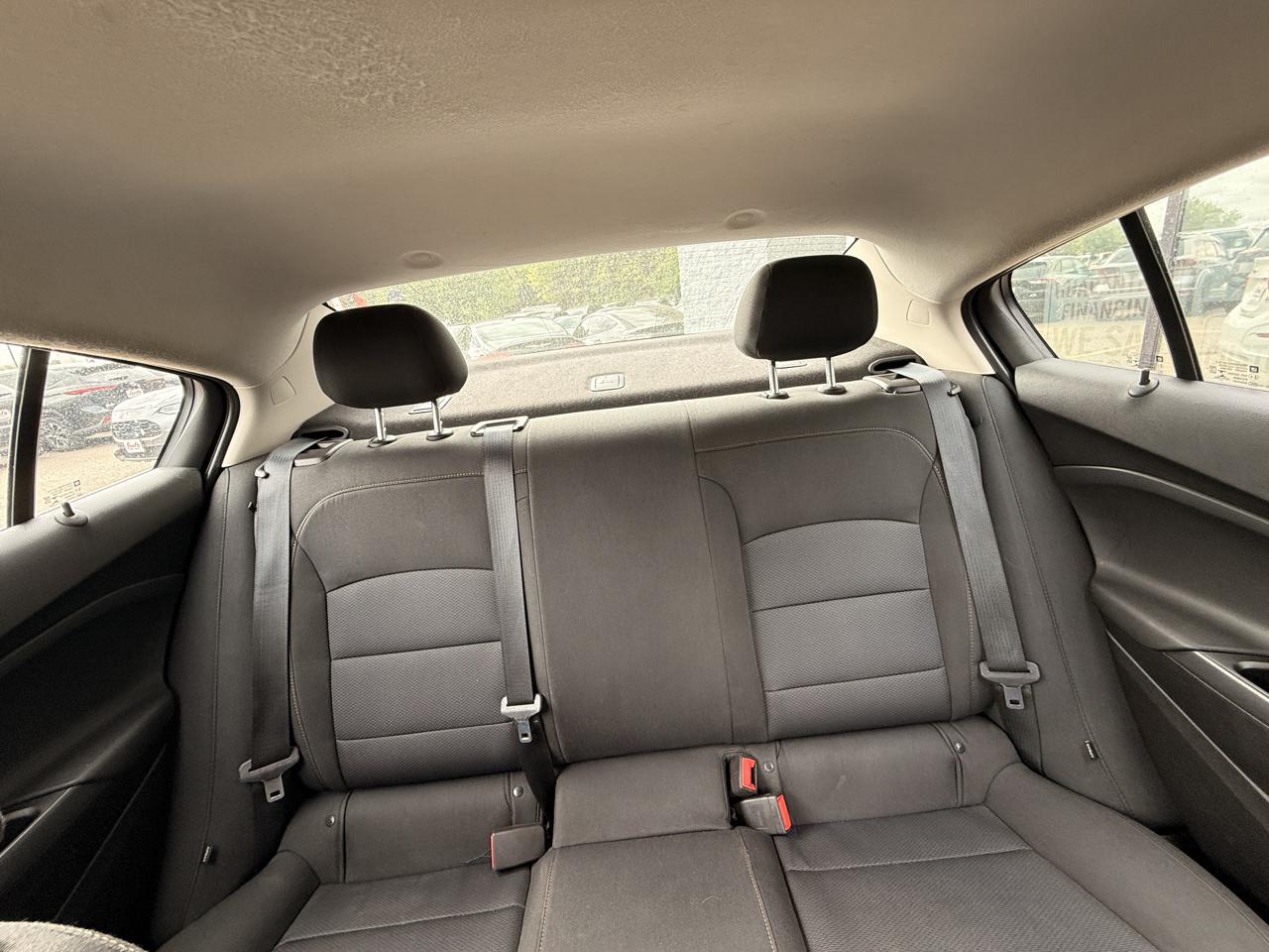 Chevrolet Cruze LS Auto 2018
