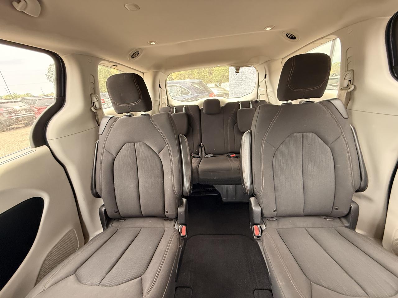 Chrysler Pacifica Touring Plus 2019