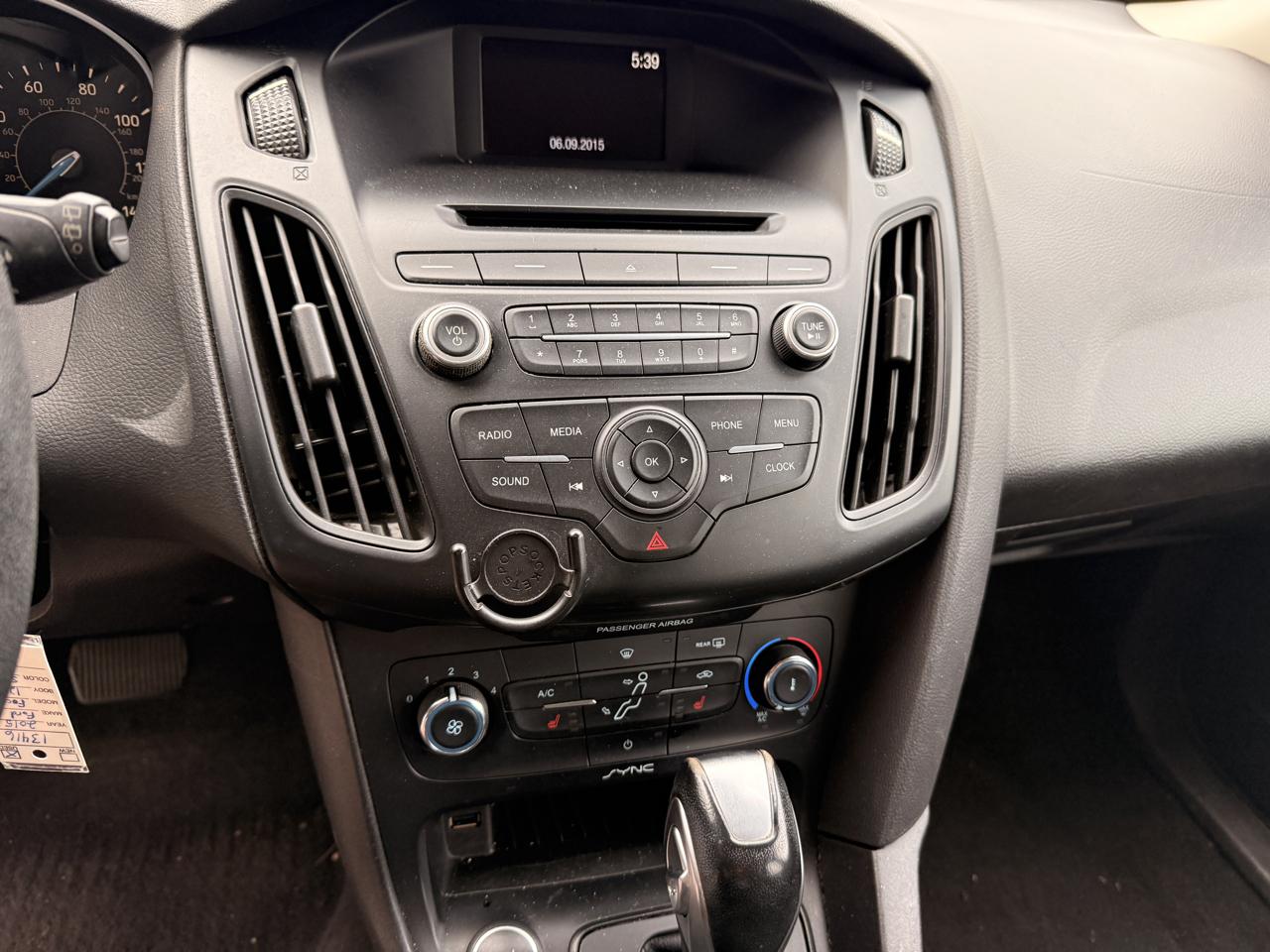 Ford Focus SE Hatch 2015