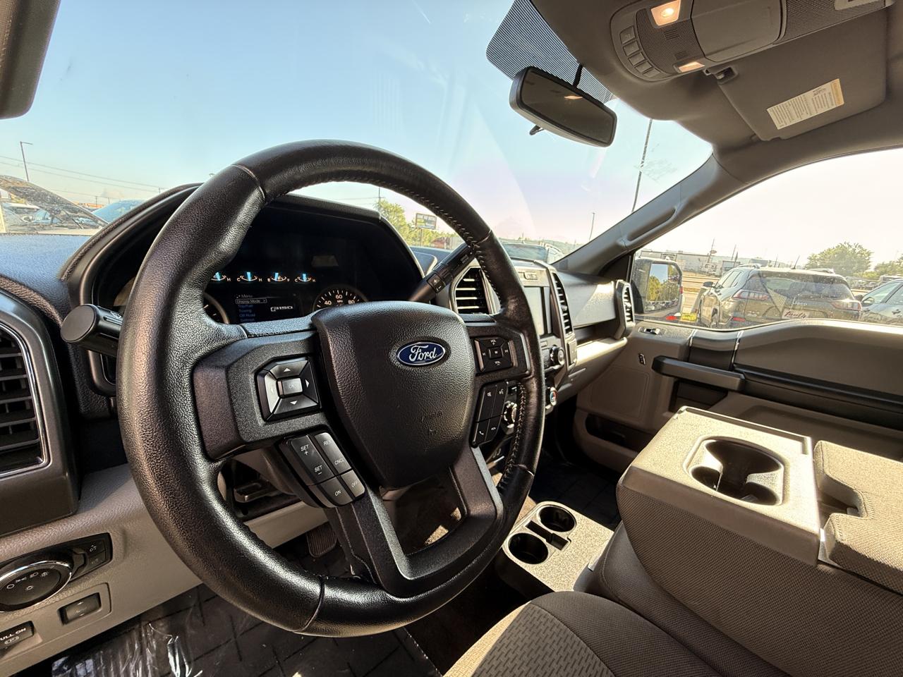 Ford F-150 4WD SuperCrew 157" XLT 2018