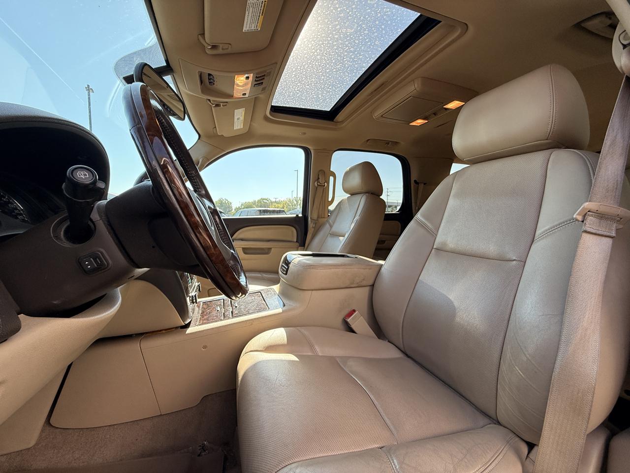 GMC Yukon Denali 4WD 2013