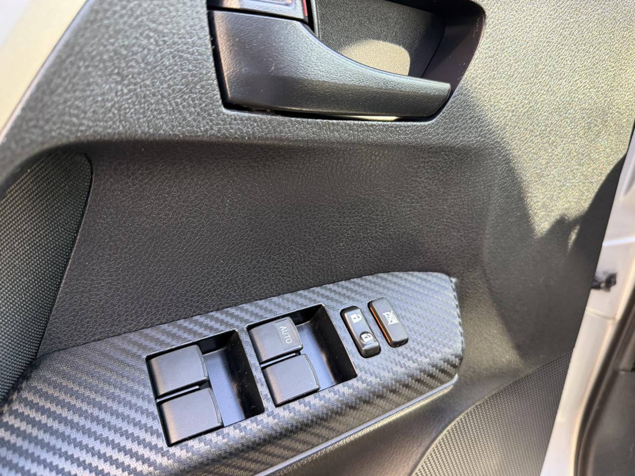 Toyota RAV4 XLE AWD 2013